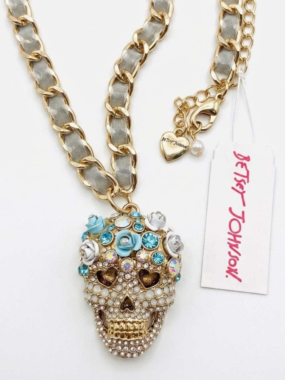 NWT Betsey Johsnon Sugar Skull Necklace - Picture 1 of 14